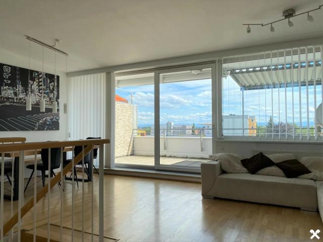 Wunderschöne Maisonette mit großer Dachterrasse
