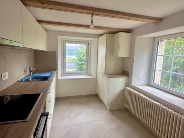 Wunderschöne, neue Wohnung zu vermieten in Les Bioux Schweiz