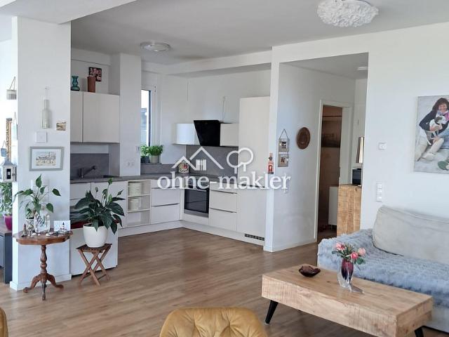 wunderschöne, neuwertige 2 Zimmer Erdgeschosswohnung inkl.2 Stellplätze in Teningen