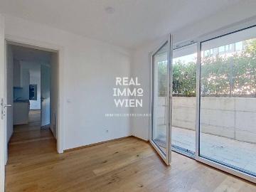 Wunderschöne sonnendurchflutete Wohnung mit Balkon im 23. Bezirk! Nähe U6 PERFEKTASTRAẞE! 360° 3D Grad Besichtigung