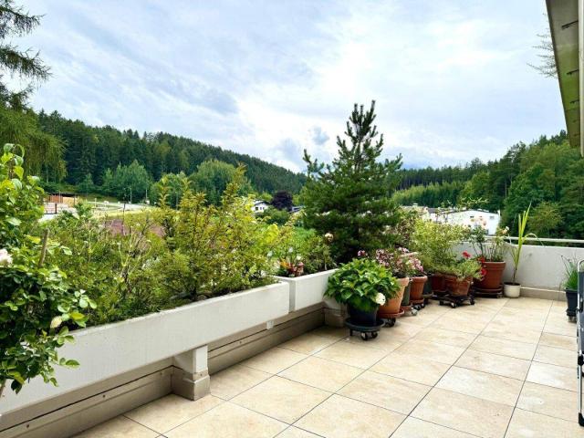 Wunderschöne, sonnige, ruhige 3 4 Zimmer Terrassenwohnung in Aldrans