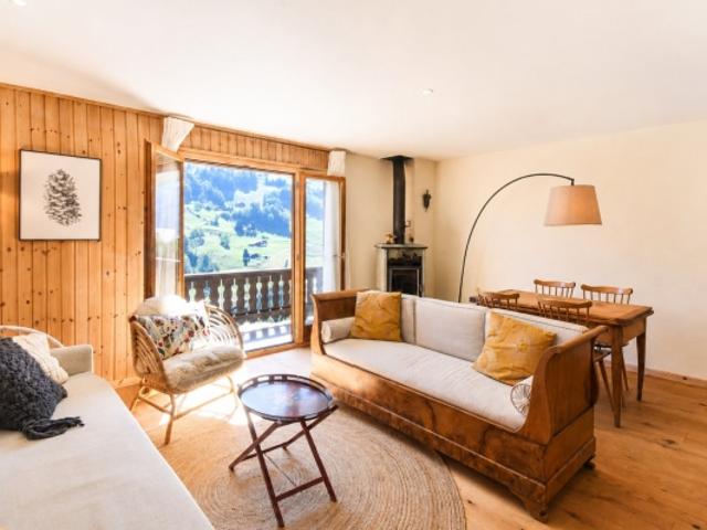 Wunderschöne renovierte Wohnung im Zentrum von Val d'Illiez
