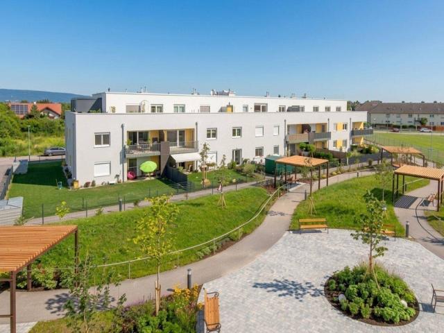 Wunderschöne Wohnung mit Blick in den Hof
