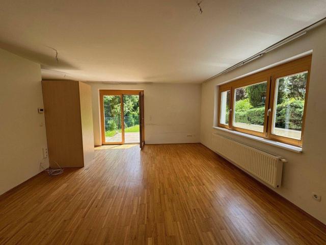 Wunderschöne Wohnung mit Garten Terrasse in Fischbach