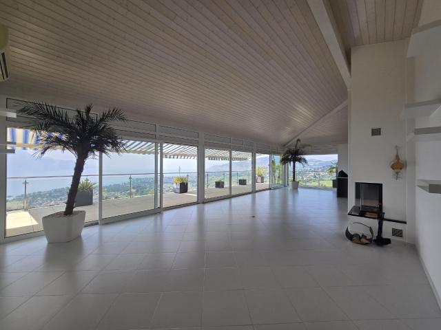 Wunderschöne Wohnung mit Terrasse und Seeblick