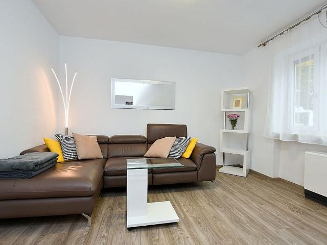 Wunderschöne und modern möblierte Wohnung mit Balkon im beliebten Stuttgarter Westen