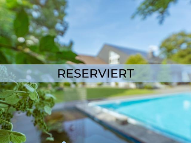 Wunderschöne und grösszügige Villa mit grosser Poolanlage