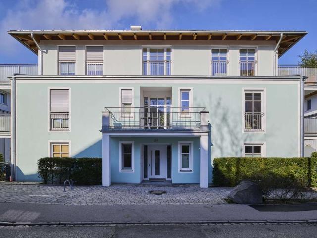 Wunderschöne und helle 2,5 Zimmerwohnung mit 2 Balkonen Ihr neues Zuhause!