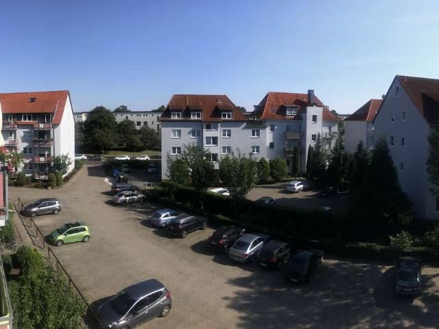 Wunderschöne & Vollsanierte 2 & 3 Raumwohnungen mit Balkon in bevorzugter Lage