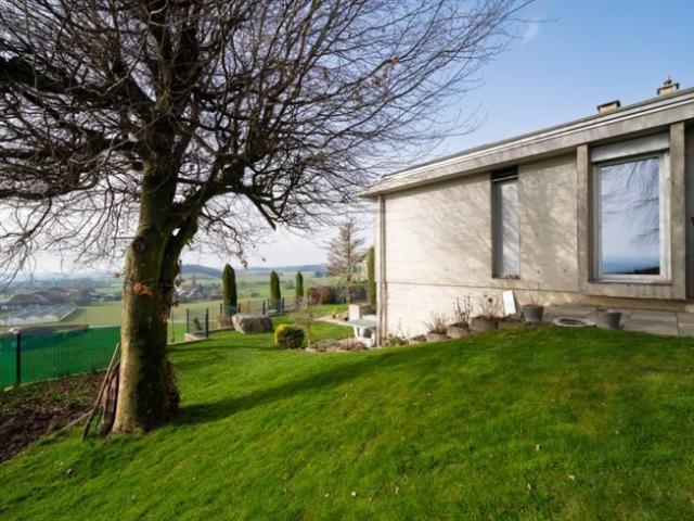 Warme Villa – Cossonay Ville