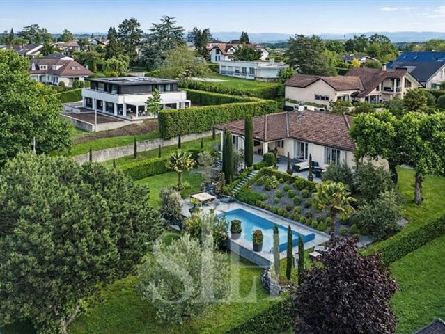 Wunderschöne Villa mit Pool – Nähe St Sulpice