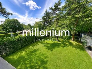 Wunderschöne zeitgenössische Villa mit grossem Südgarten – Vessy
