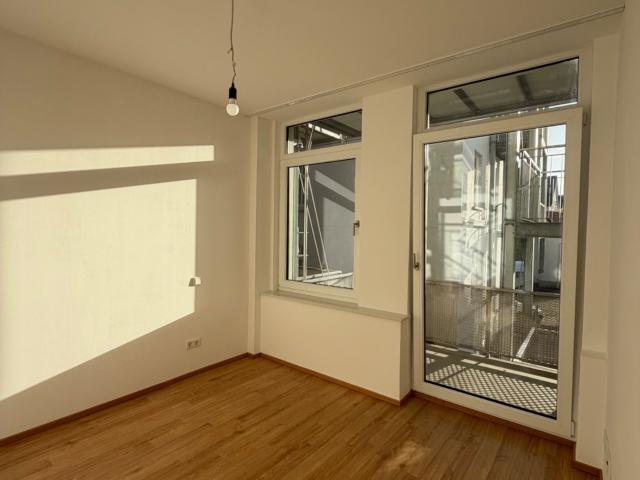 wunderschöne Zweizimmerwohnung mit Balkon und EBK Innenstadt