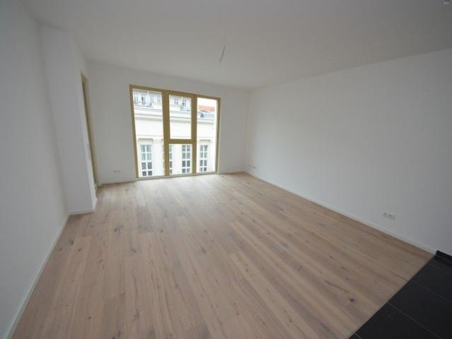 Wunderschöner Neubau in der Südvorstadt – 3 Zimmerwohnung im 2.OG mit Balkon !