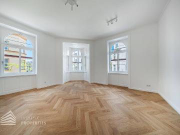 Wunderschöner 4 Zimmer Erstbezug, Nähe Neustiftgasse