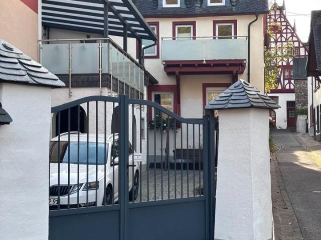 Wunderschönes altes Winzerhaus direkt an der Mosel in Ellenz