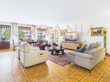 Wunderschönes Apartment mit 183 m² im Herzen von Florissant