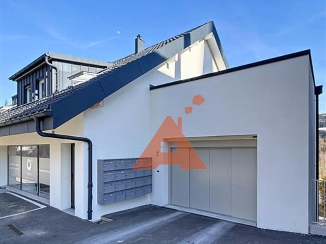 Wunderschönes Duplex zum Mieten im Sentier mit Balkon