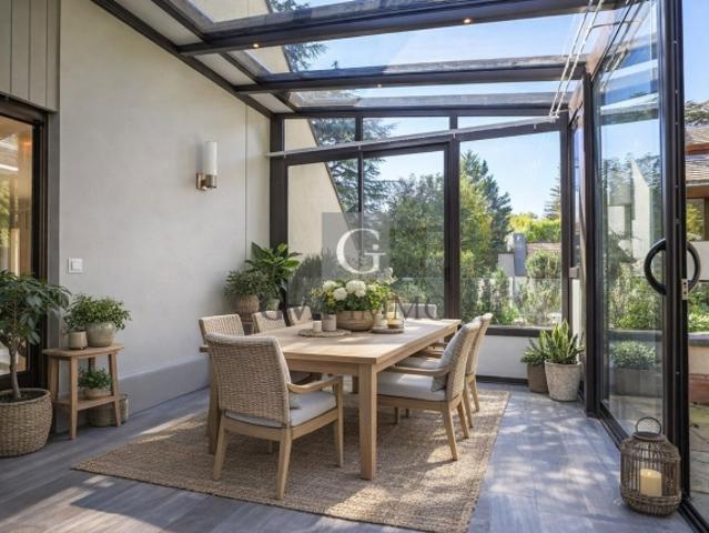 Wunderschönes Duplex mit grossen Terrassen im Herzen eines privaten Parks