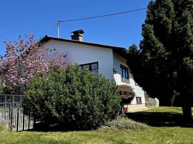 Wunderschönes Einfamilienhaus – Erstbezug nach Komplettsanierung | ca. 120 m² Wohnfläche + 120 m² Keller/Garage | Garten | Nähe Klagenfurt privat