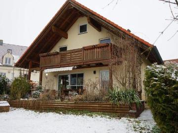 Wunderschönes Einfamilienhaus mit Kachelofen, Doppelgarage Garten 90613 GroßhabersdorfOT Vincenzenbronn