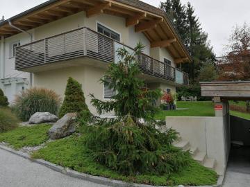 Wunderschönes Haus in ruhiger Lage mit bestem Ausblick