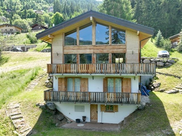 Wunderschönes Luxus Chalet im Herzen des Tzoumaz
