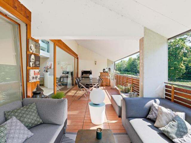 Wunderschönes Penthouse mit 5,5 Zimmern in Bursinel