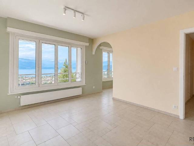Wunderschönes 2.5 Zimmer Apartment mit Seeblick