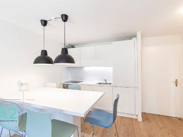 Wunderschönes 3 Zimmer Apartment, komplett renoviert, nur wenige Schritte vom Zentrum von Crans entfernt