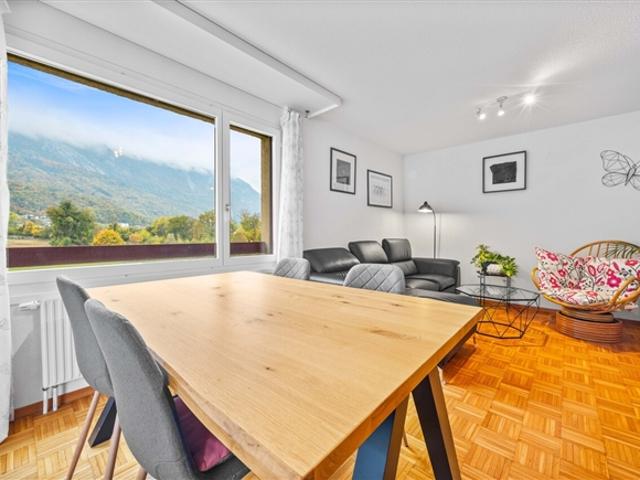 Wunderschönes 4,5 Zimmer Apartment in Collombey