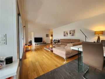 Wunderschönes 4,5 Zimmer Penthouse mit grossem Balkon