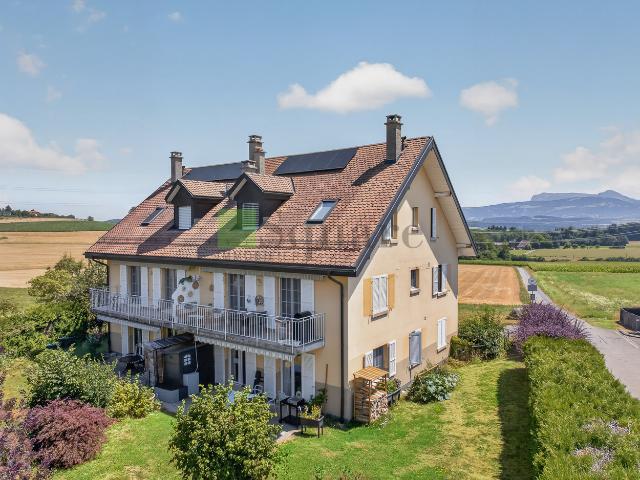 Wunderschönes 5.5 Zimmer Duplex Apartment mit freiem Ausblick