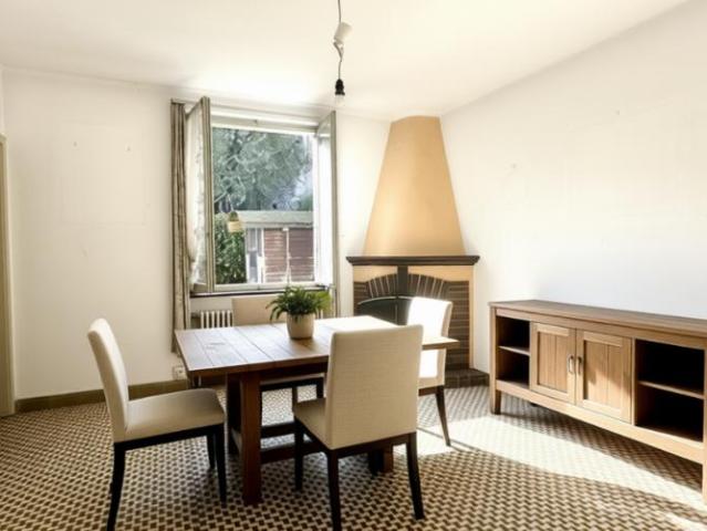 Wunderschönes 7.5 Zimmer Einfamilienhaus mit Garten in Cureglia
