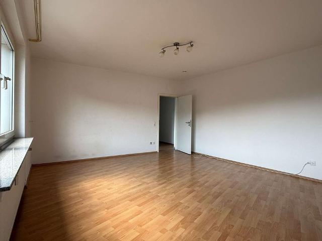 WUPPERTAL ELBERFELD: HELLE 1 ZIMMERWOHNUNG IN ZENTRALER LAGE!
