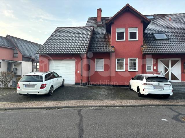 Wurzeln schlagen im Spessart mit 3 Balko.
