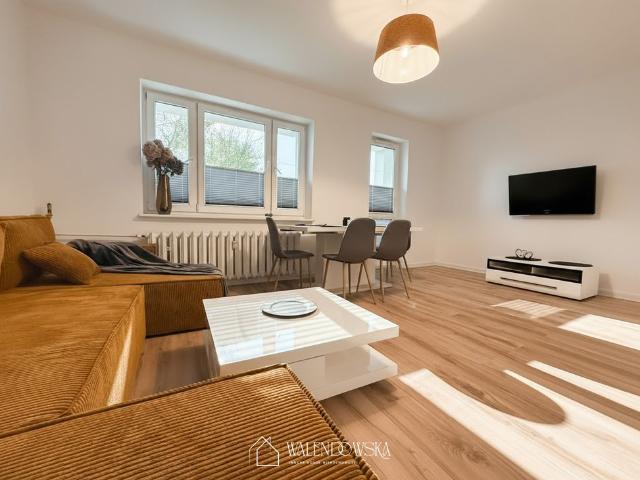 Wynajmę 3 pokojowe, super stan, balkon Mieszkanie | Wynajem | Słupsk, ul. Elizy Orzeszkowej