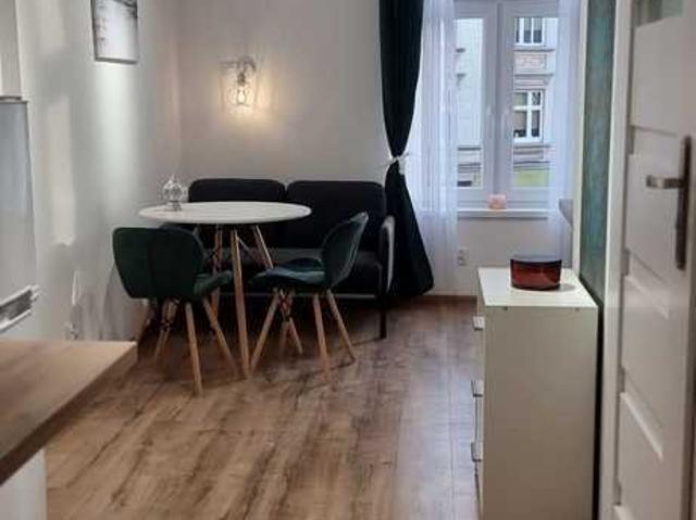Wynajmę 2 pokojowe mieszkanie 26 m² w Zabrzu Centrum
