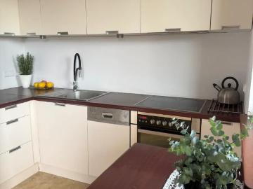 Wynajmę 2 pokojowe na Kabatach z garażem