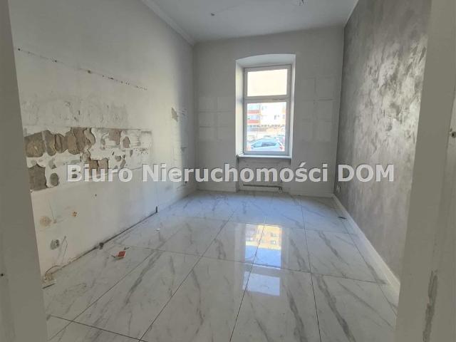 Wynajmę atrakcyjny lokal 70 m² w centrum Częstochowy