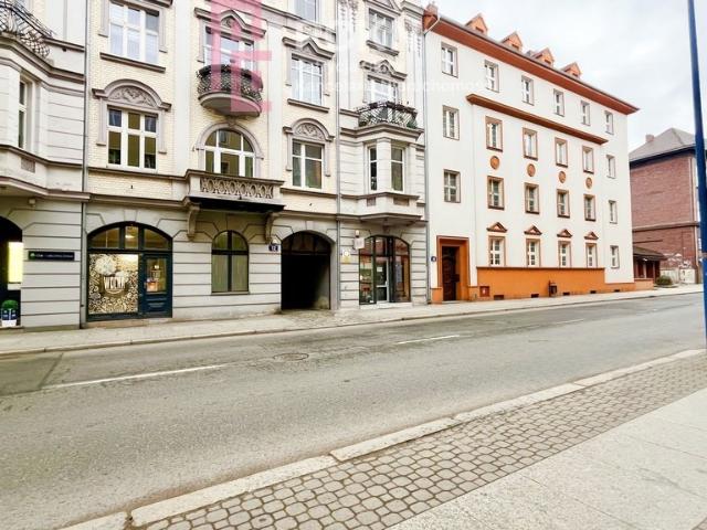 Wynajmę atrakcyjny lokal usługowo handlowy 67 m² w centrum Opola