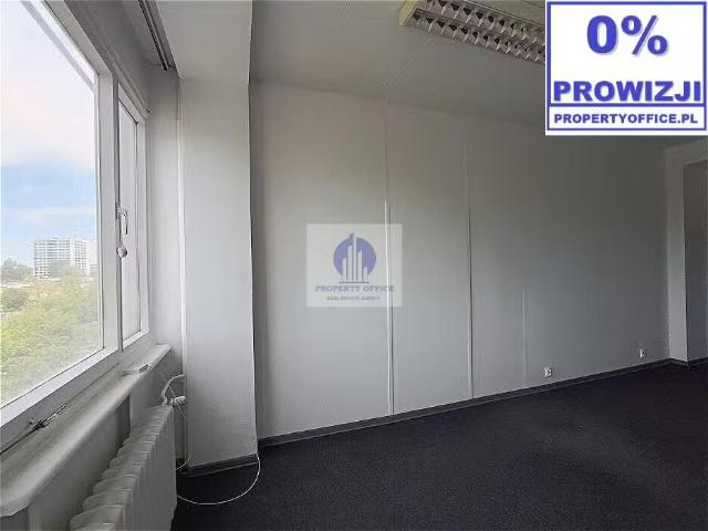 Wynajmę biuro 22,9 m² z dostępem do światła w Warszawie