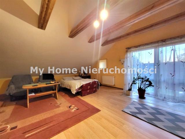 Wynajmę dom wolnostojący 80 m² z balkonem Poczesna