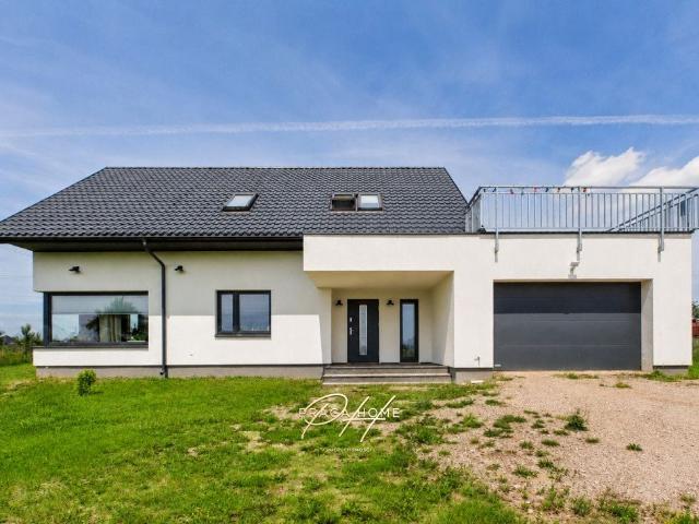 Wynajmę dom wolnostojący 203 m² przy lesie ul. Rodowa, Kobierne