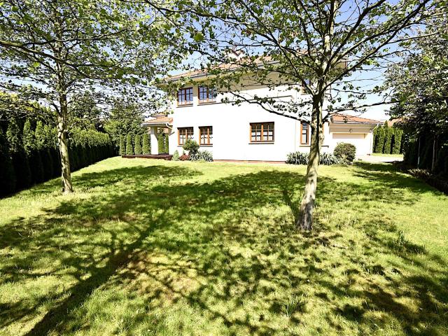 Wynajmę dom wolnostojący 280 m² nad jeziorem ul. Brzozowa, Walendów