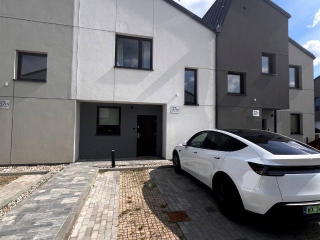 Wynajmę dom 104 m² Magdalenka