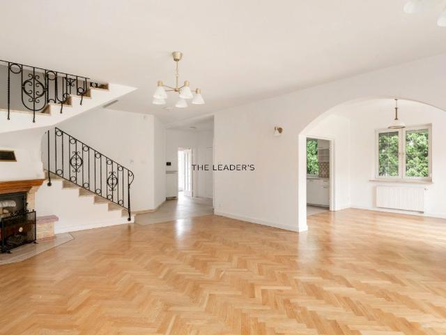 Wynajmę dom 320 m² Warszawa