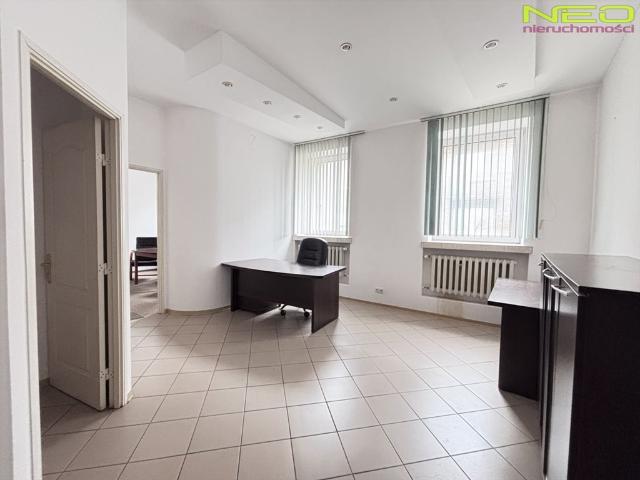 Wynajmę funkcjonalne biuro 55,61 m² w centrum Częstochowy