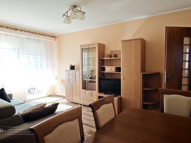 Wynajmę komfortowe 48 m² mieszkanie z balkonem w Ełku