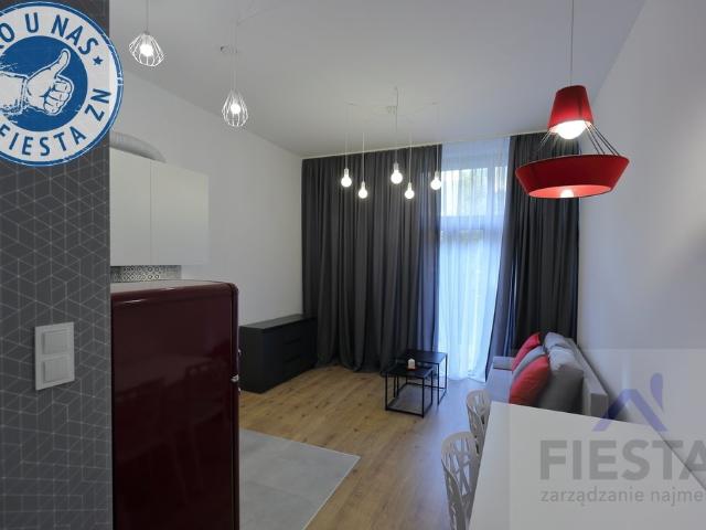 Wynajmę komfortowe 25 m² mieszkanie w Łomiankach